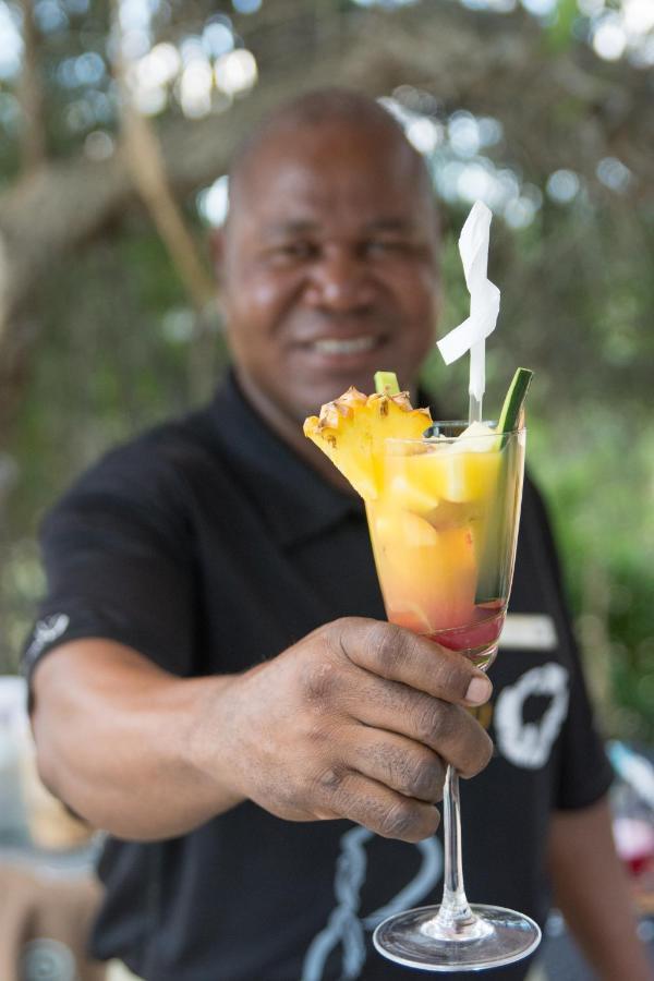 Kambaku Safari Lodge ティムババティ野生保護区 エクステリア 写真